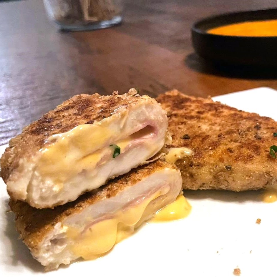 Cheesy Chicken Cordon&nbsp;Bleu