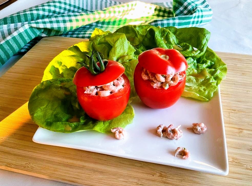 Prawn stuffed tomatoes